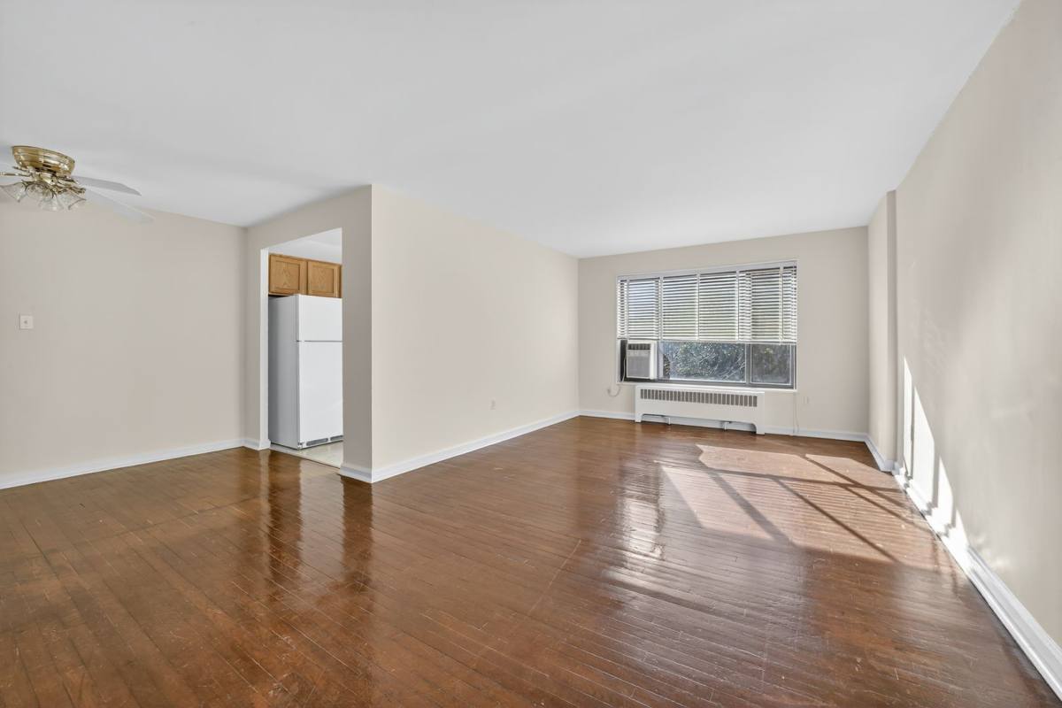 Apartment for rent at 1010 G St NE, Washington, DC 20002