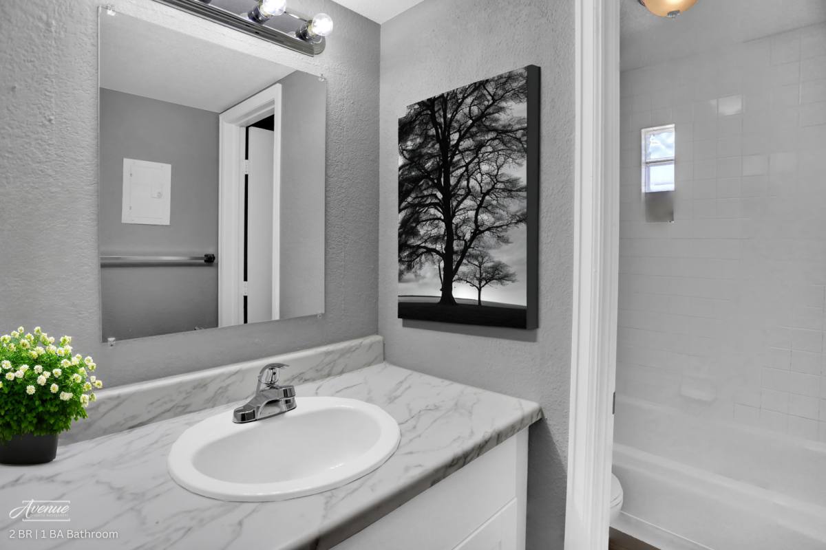 Apartment for rent at 1642 Alton St, Aurora, CO 80012