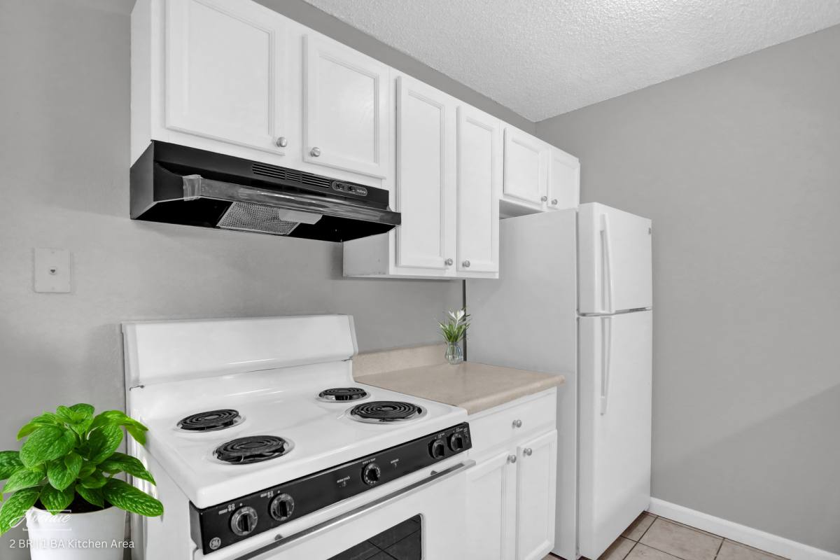 Apartment for rent at 1642 Alton St, Aurora, CO 80012