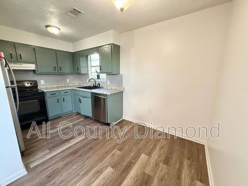 Apartment for rent at 506 N 11th St #A4, Panama City, FL 32404