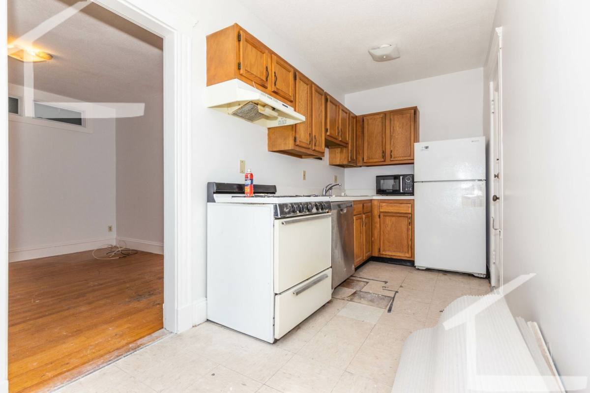 Apartment for rent at 38 Chester St #10, Allston, MA 02134