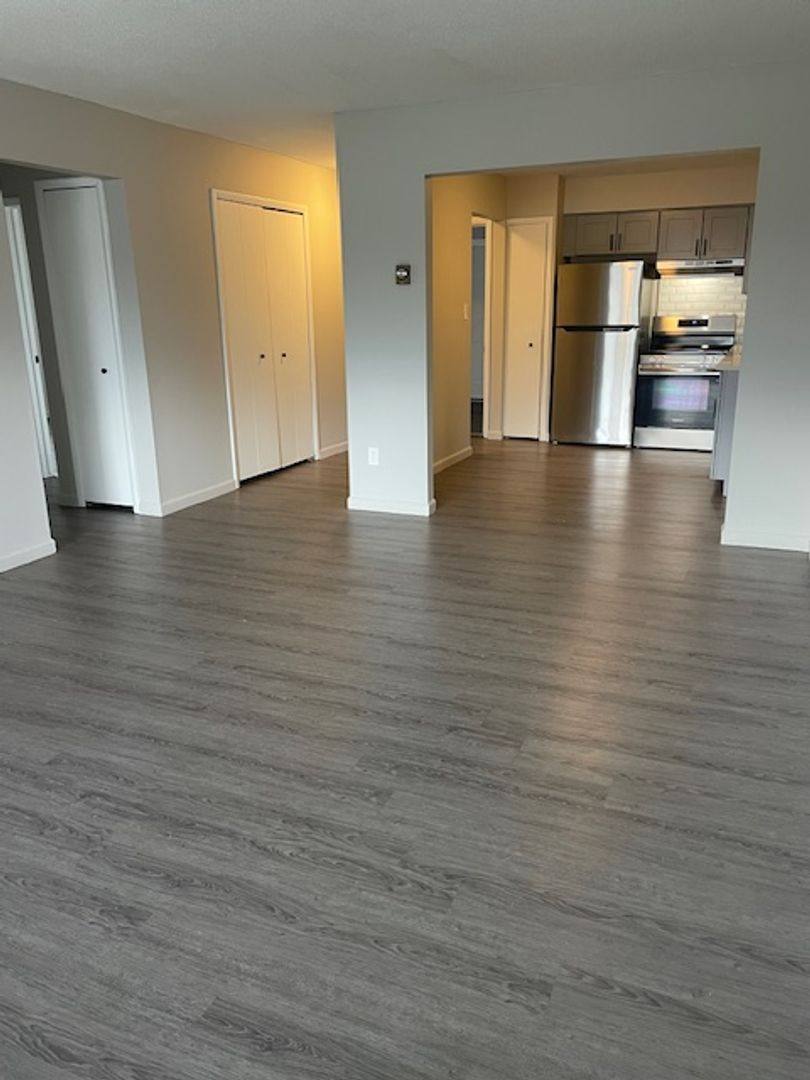 Apartment for rent at 1250 E W Maple Rd, Walled Lake, MI 48390