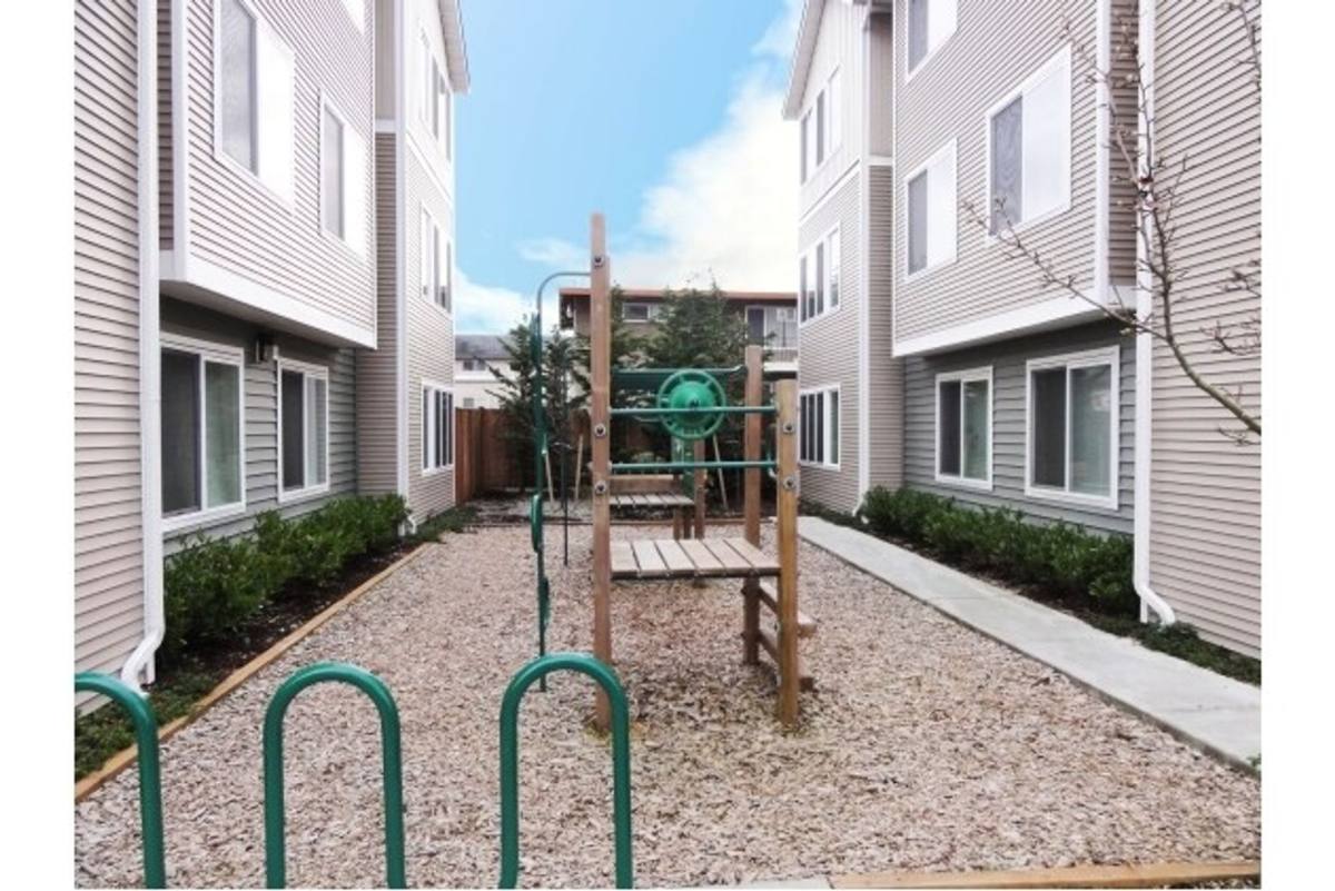 Apartment for rent at 10790 16th Ave SW, Seattle, WA 98146