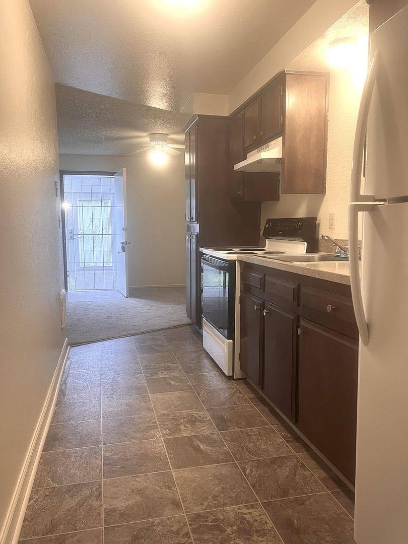Apartment for rent at 3809-3873 24th Place NE, Salem, OR 97301
