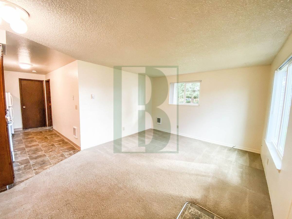 Apartment for rent at 3809-3873 24th Place NE, Salem, OR 97301