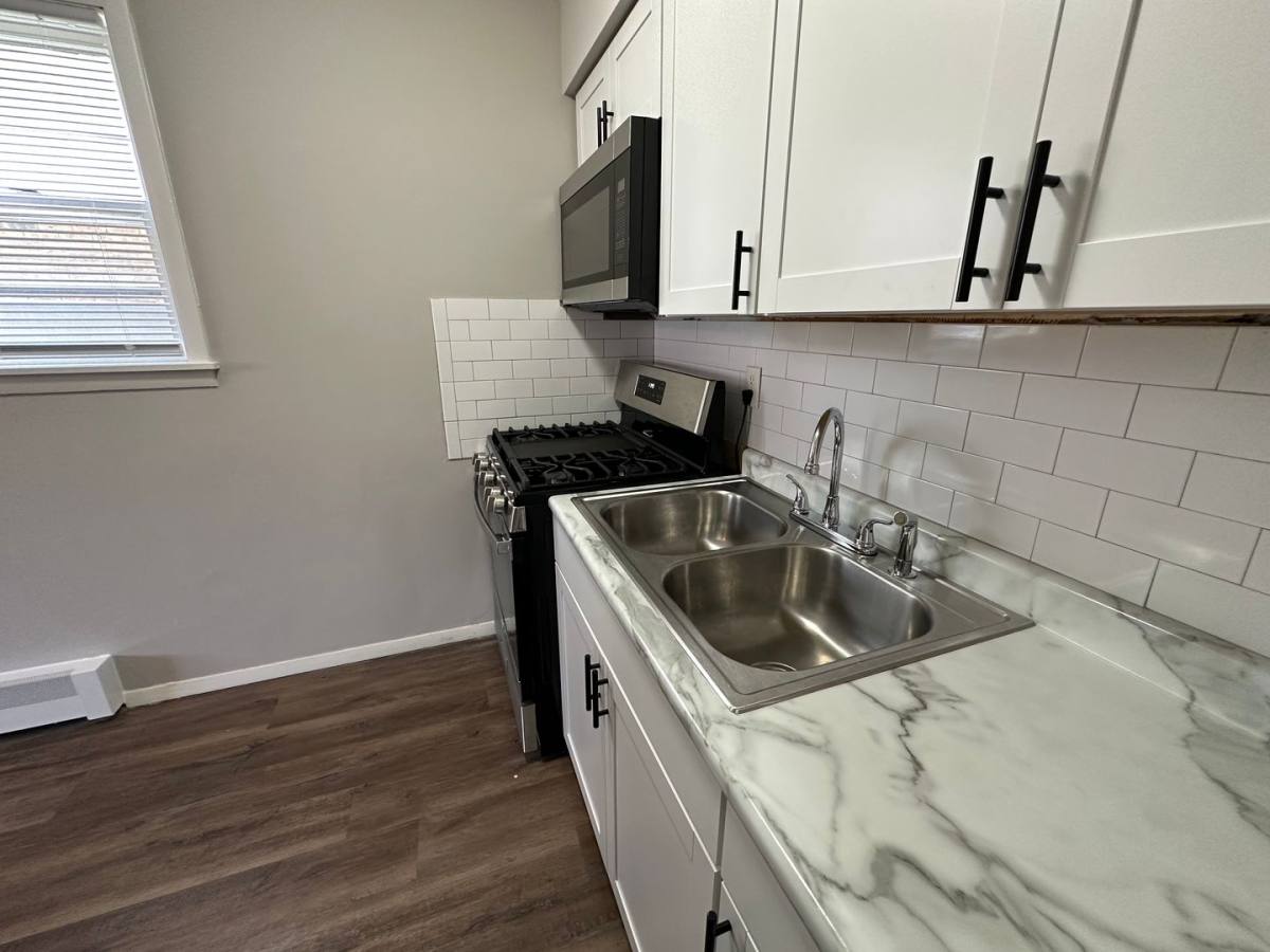 Apartment for rent at 337 Riley Dr, Bloomington, IL 61701