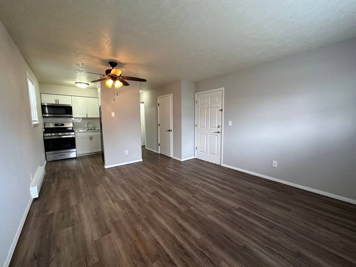 Apartment for rent at 337 Riley Dr, Bloomington, IL 61701