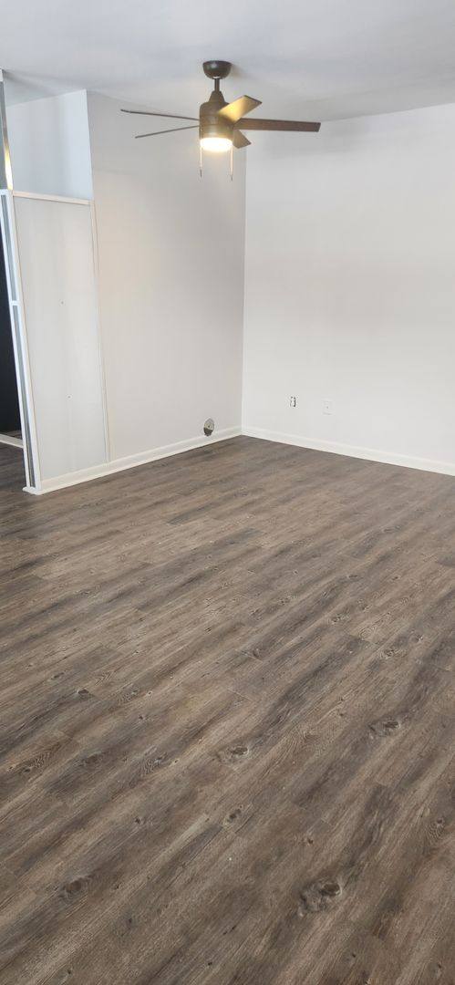 Apartment for rent at 620 S Center St, Royal Oak, MI 48067