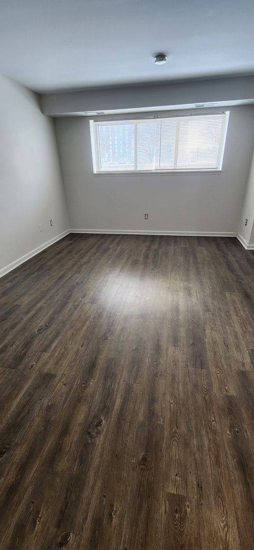 Apartment for rent at 620 S Center St, Royal Oak, MI 48067