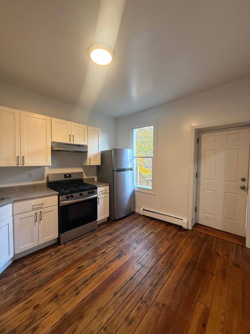 Apartment for rent at 22 Benkard Ave, Newburgh, NY 12550