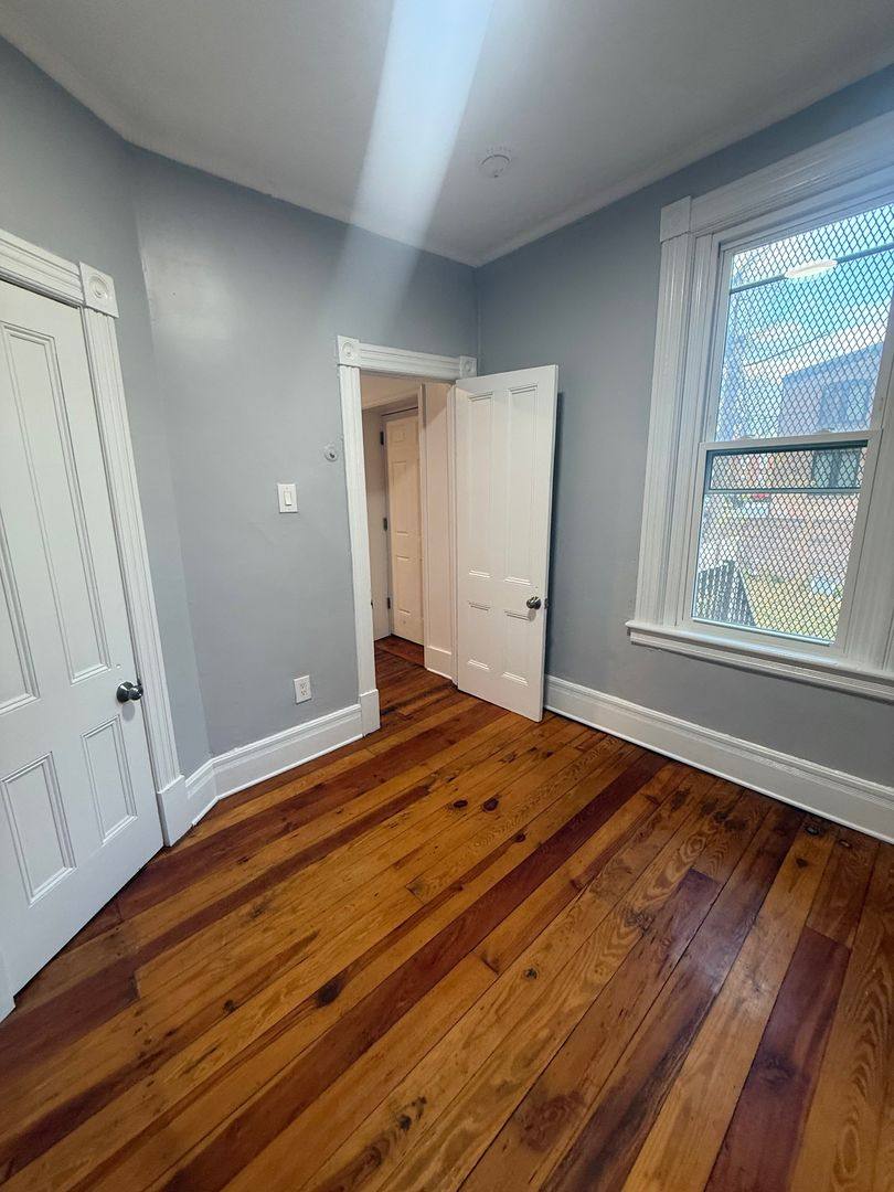 Apartment for rent at 22 Benkard Ave, Newburgh, NY 12550