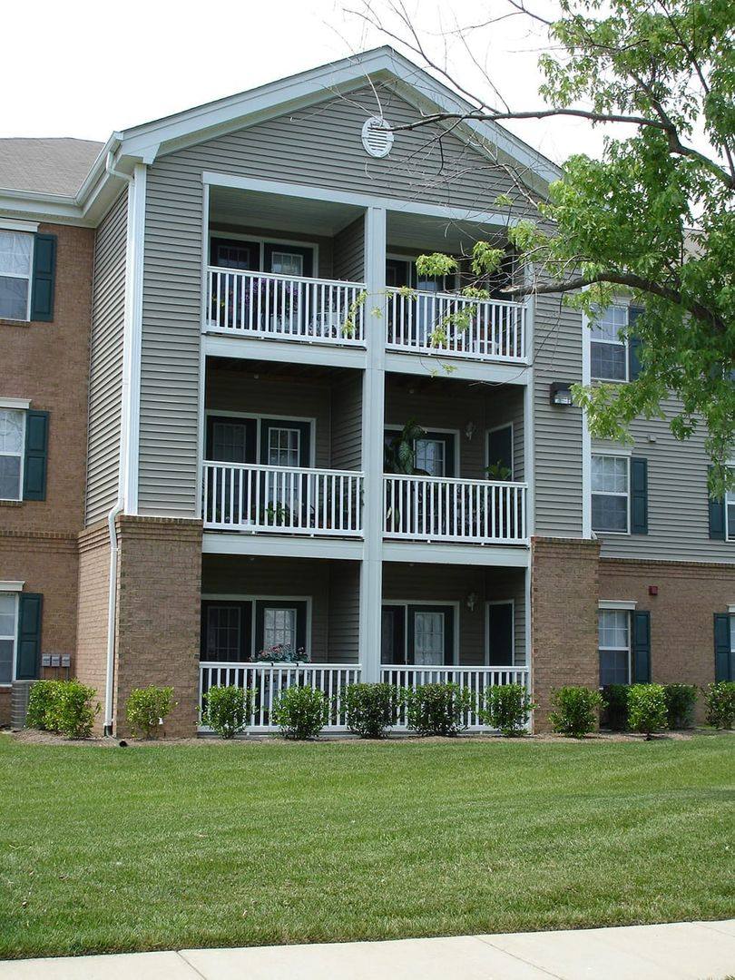 Apartment for rent at 232 W Gilbert St, Hampton, VA 23669