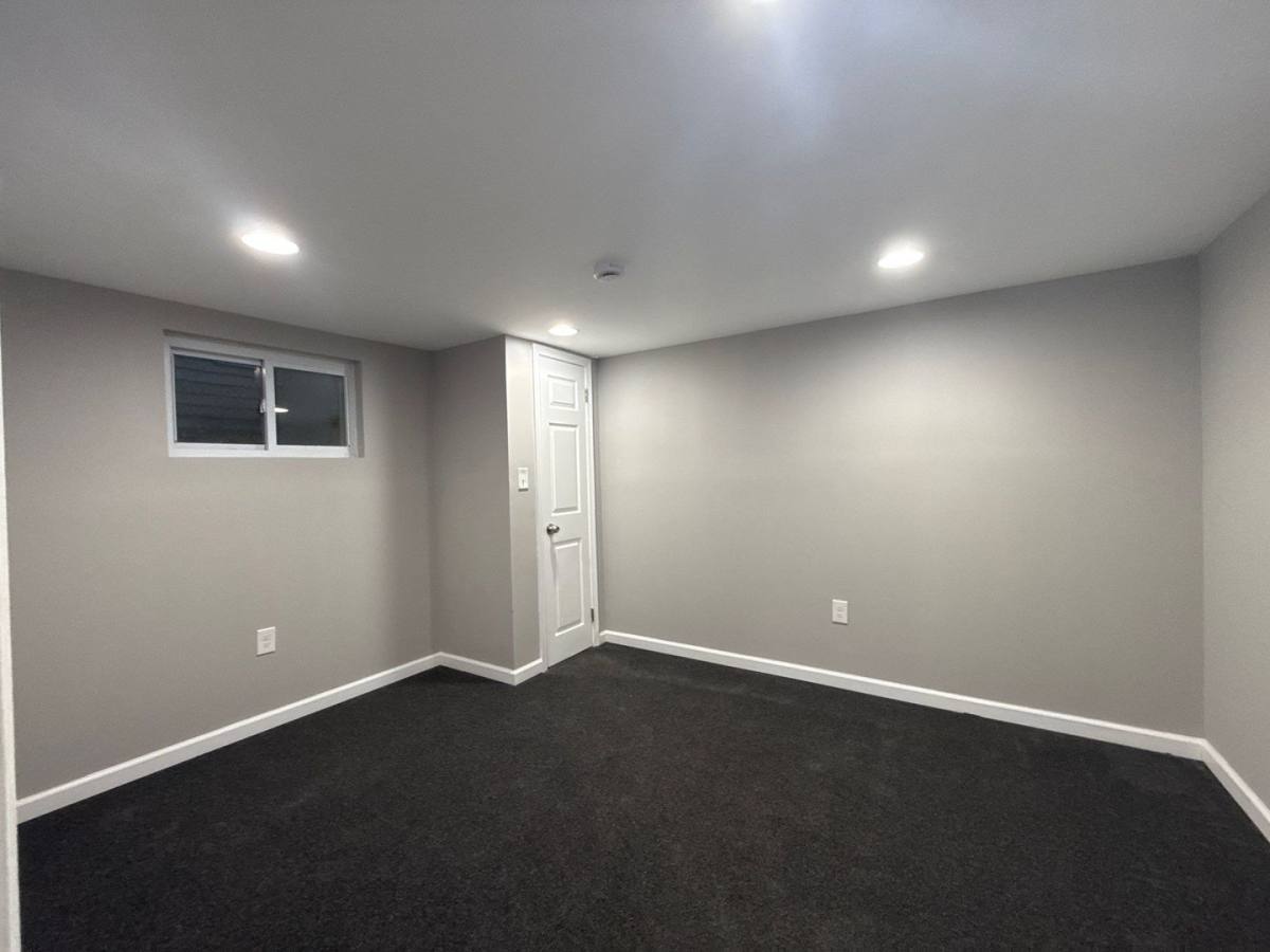 Apartment for rent at 6600 Detroit Ave, Dundalk, MD 21222
