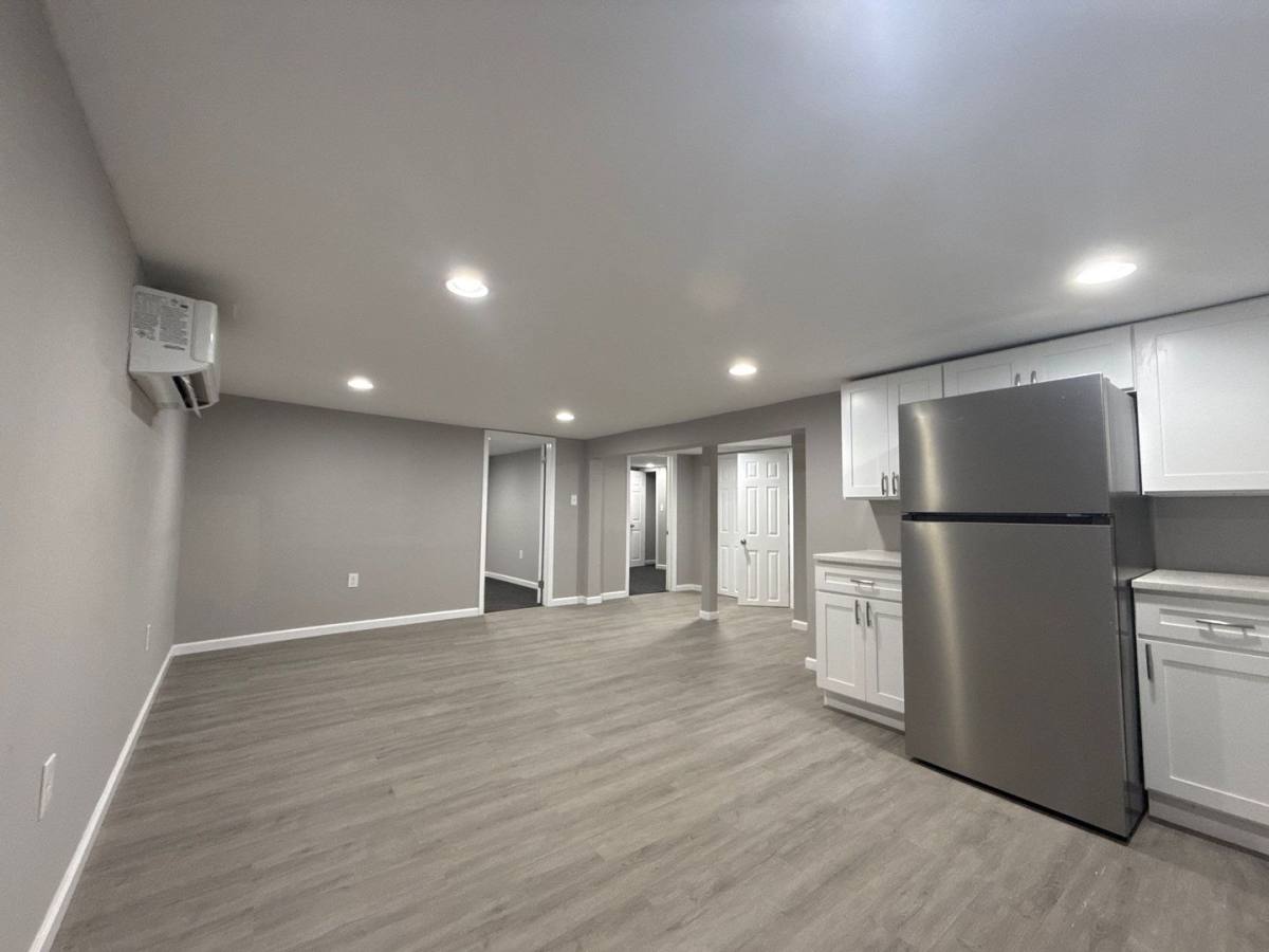 Apartment for rent at 6600 Detroit Ave, Dundalk, MD 21222