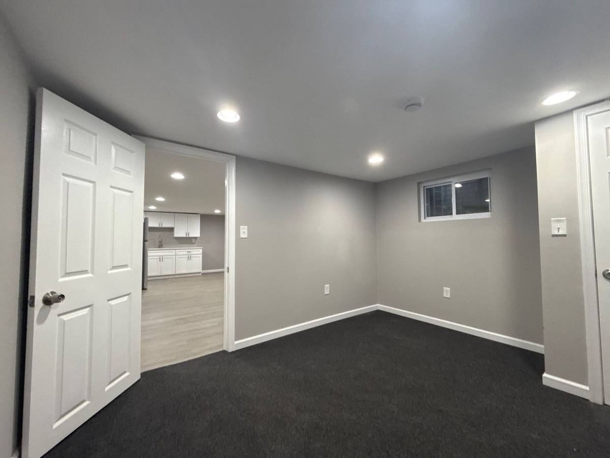Apartment for rent at 6600 Detroit Ave, Dundalk, MD 21222