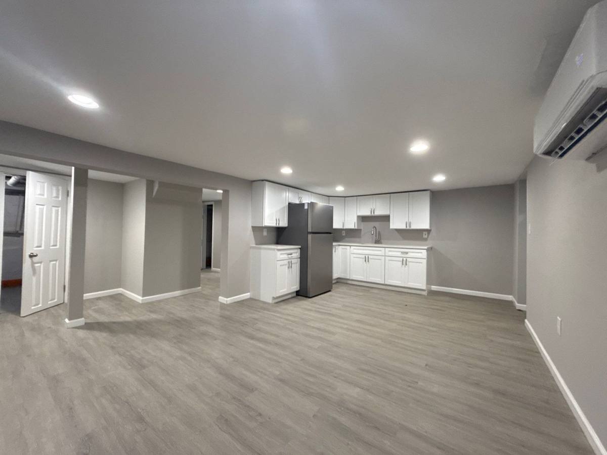 Apartment for rent at 6600 Detroit Ave, Dundalk, MD 21222