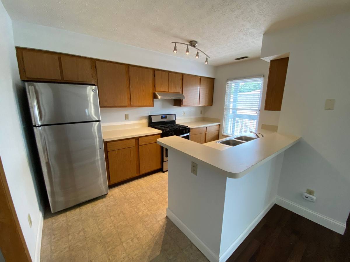 Apartment for rent at 171 E 13th Ave, Columbus, OH 43201
