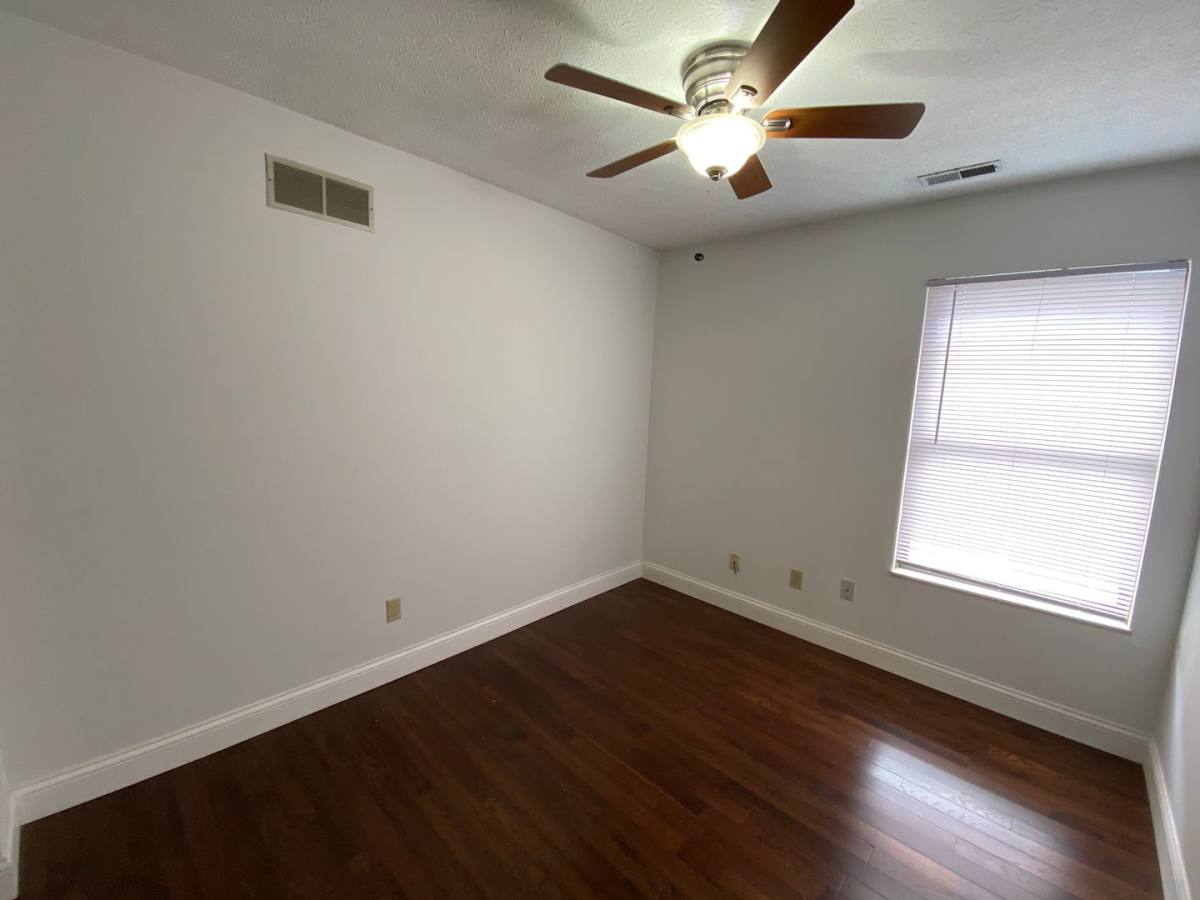 Apartment for rent at 171 E 13th Ave, Columbus, OH 43201
