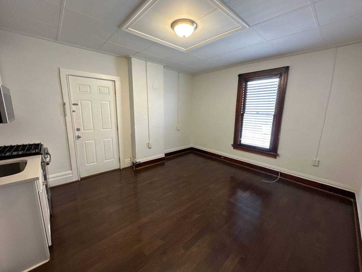 Apartment for rent at 2321 N High St, Columbus, OH 43202
