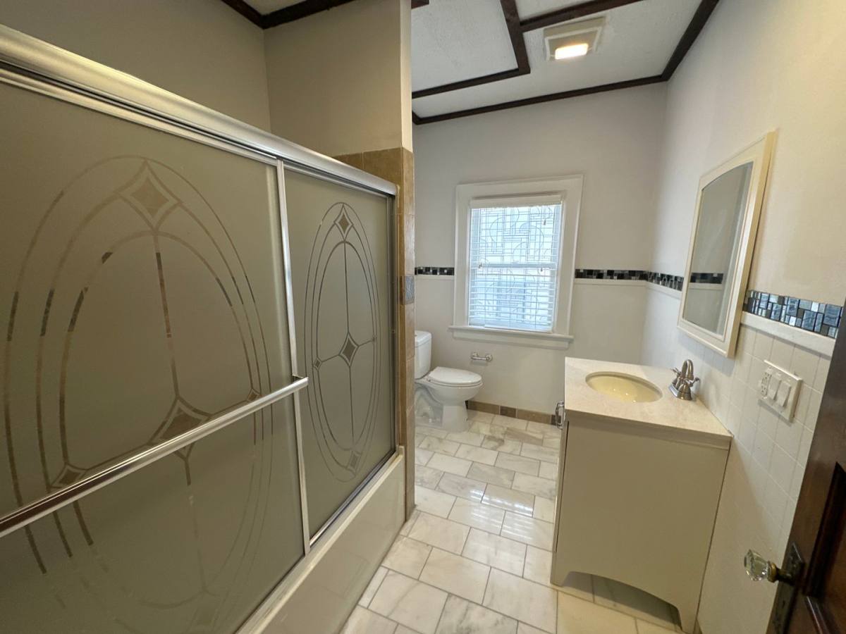 Apartment for rent at 2321 N High St, Columbus, OH 43202