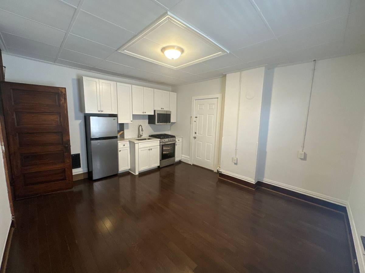 Apartment for rent at 2321 N High St, Columbus, OH 43202