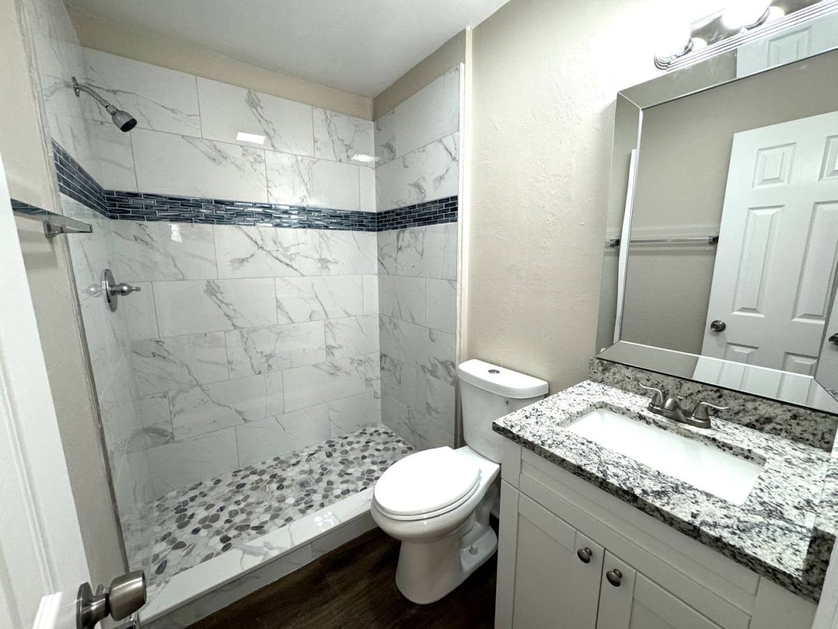 Apartment for rent at 5270 16th Place SW, Naples, FL 34116