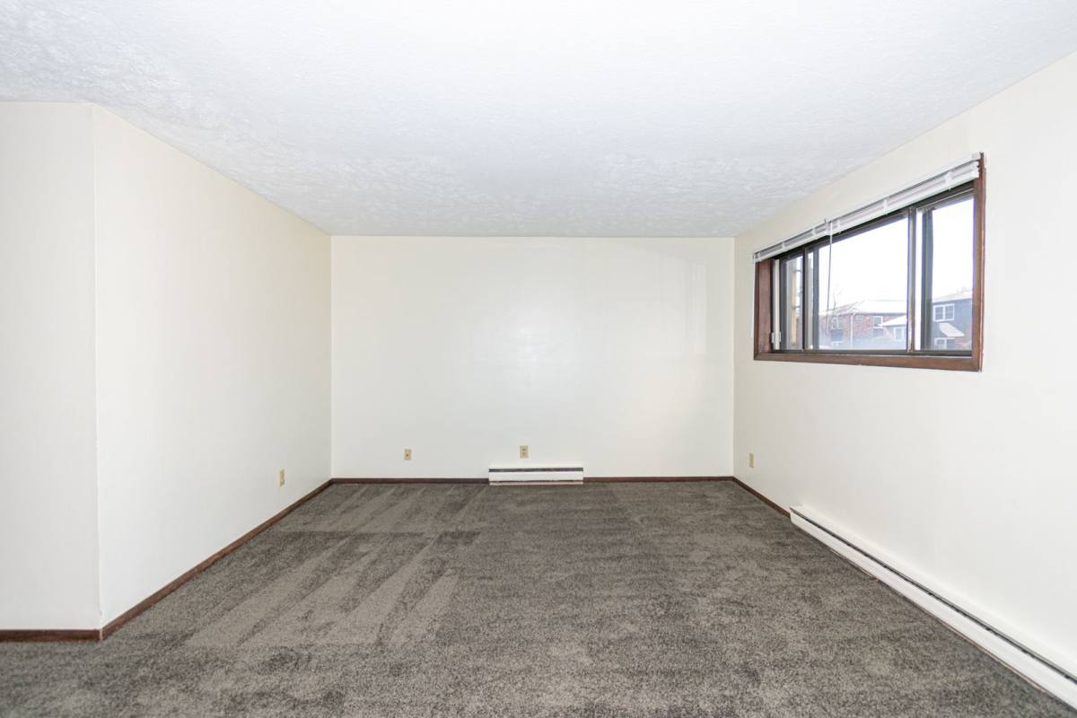 Apartment for rent at 712 Arcadia Dr, Bloomington, IL 61704
