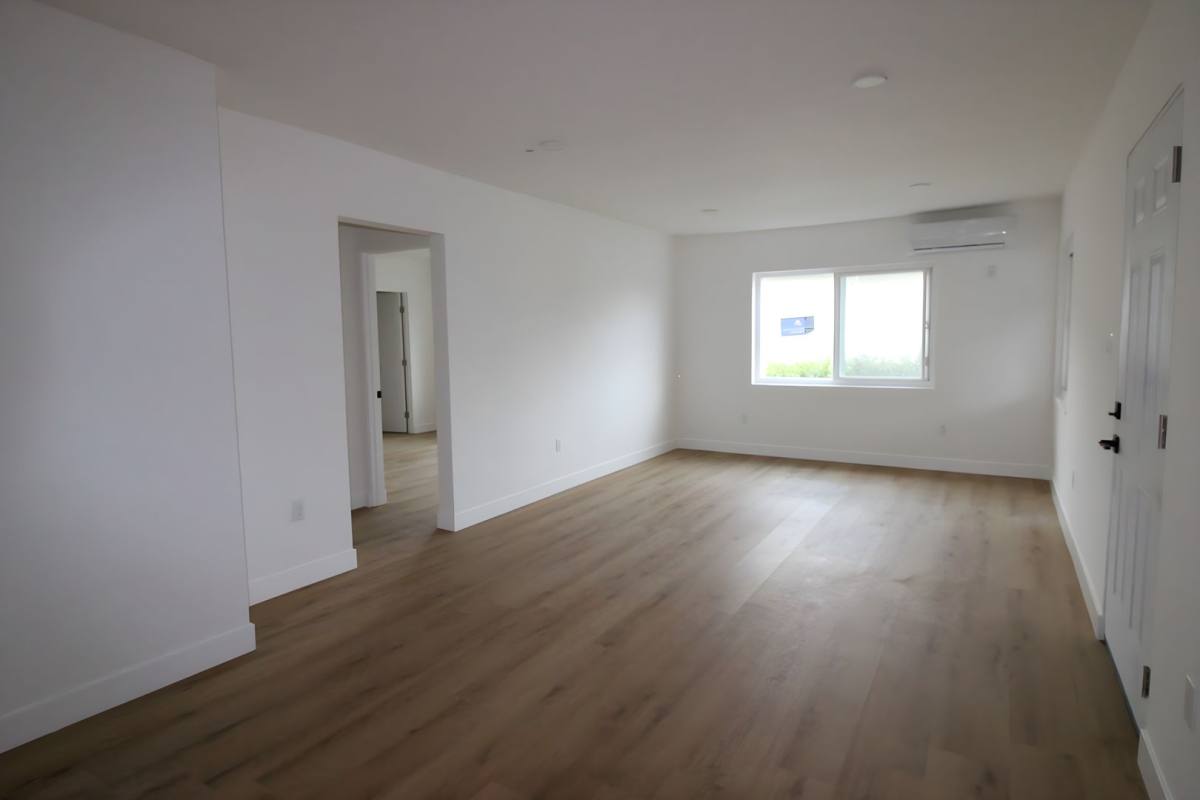 Apartment for rent at 9007-11 Ramsgate Ave, Los Angeles, CA 90045