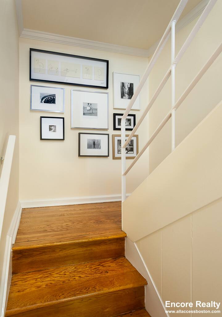 Apartment for rent at 51 Thornton Rd, Chestnut Hill, MA 02467