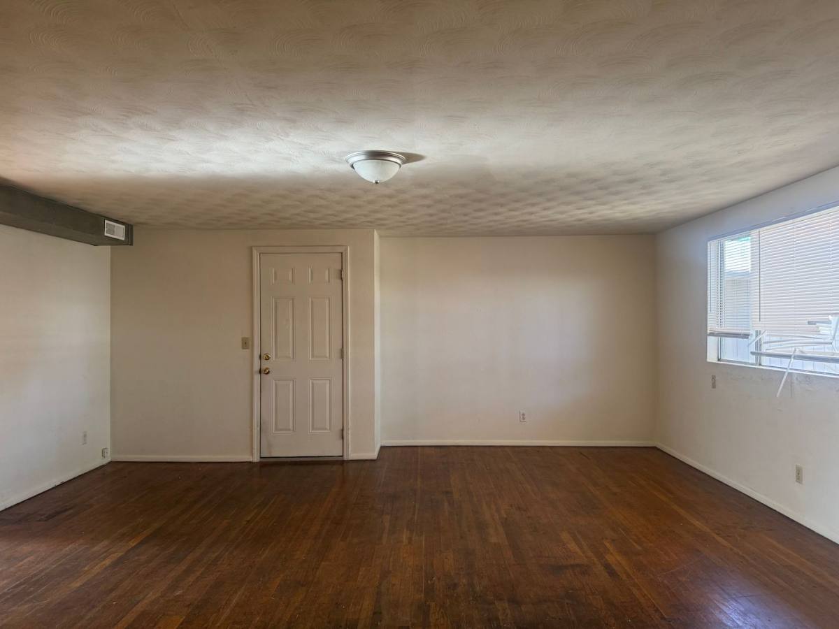 Apartment for rent at 1225 W Freeman, Carbondale, IL 62901