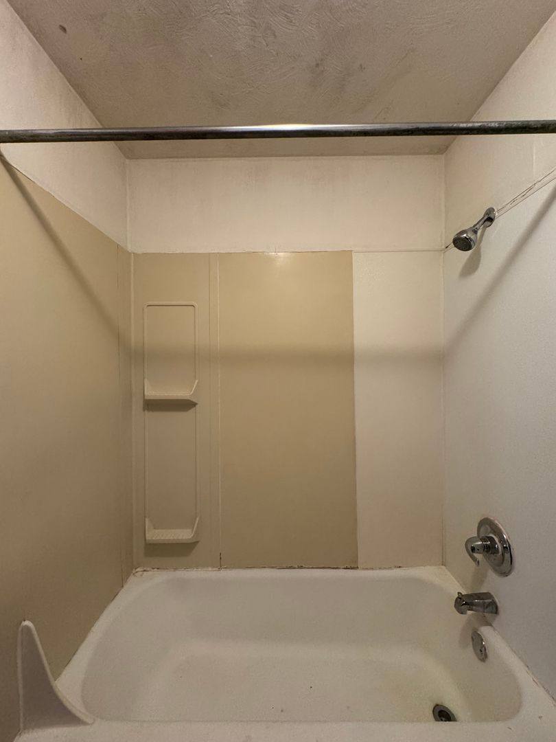 Apartment for rent at 1225 W Freeman, Carbondale, IL 62901