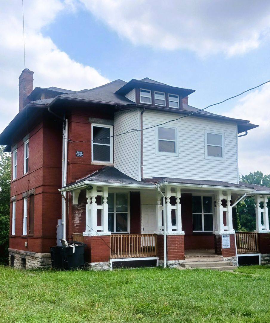 Apartment for rent at 3636 Reading Rd, Cincinnati, OH 45229