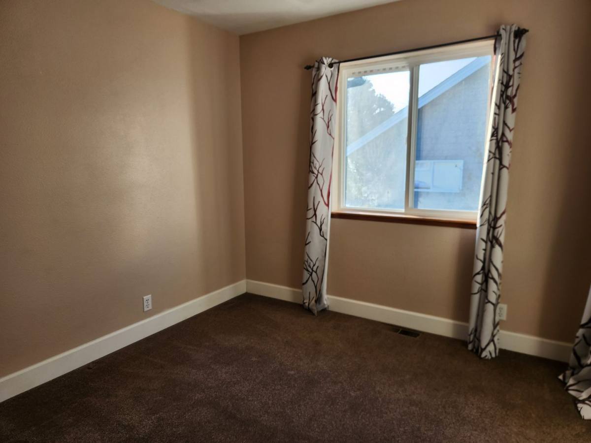 House for rent at 313 E Main St, Everson, WA 98247