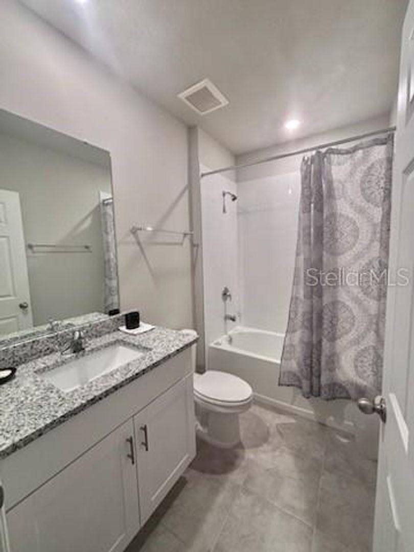 House for rent at 384 Guadlupe St, Haines City, FL 33844