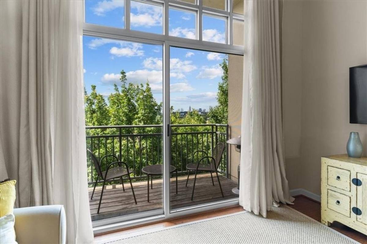 Condo for rent at 711 Cosmopolitan Dr, Atlanta, GA 30324