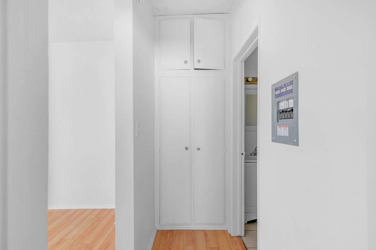 Apartment for rent at 14106 Delano St, Van Nuys, CA 91401