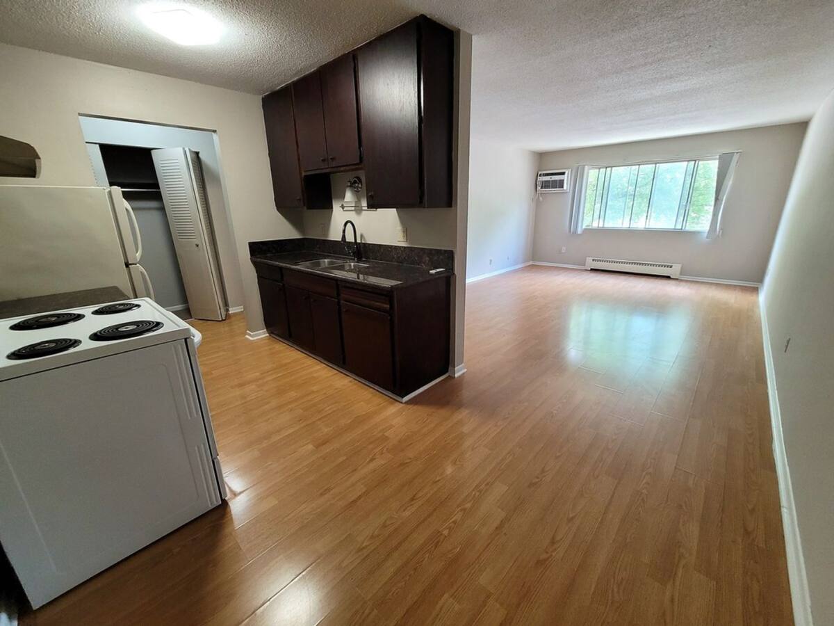 Apartment for rent at 1164 1184 Mackubin St, Saint Paul, MN 55117