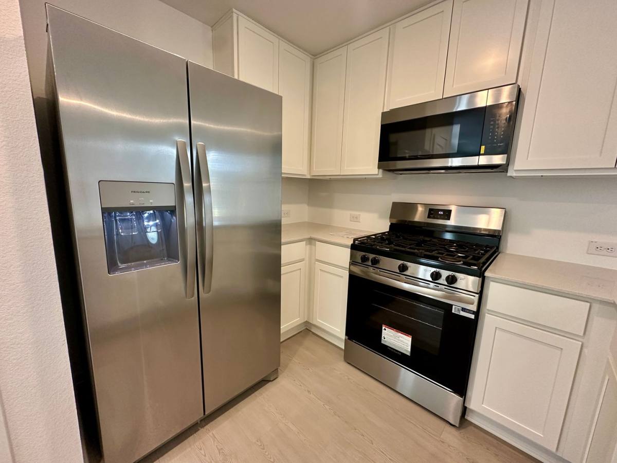 House for rent at 13310 Rayhill Dr, Conroe, TX 77303