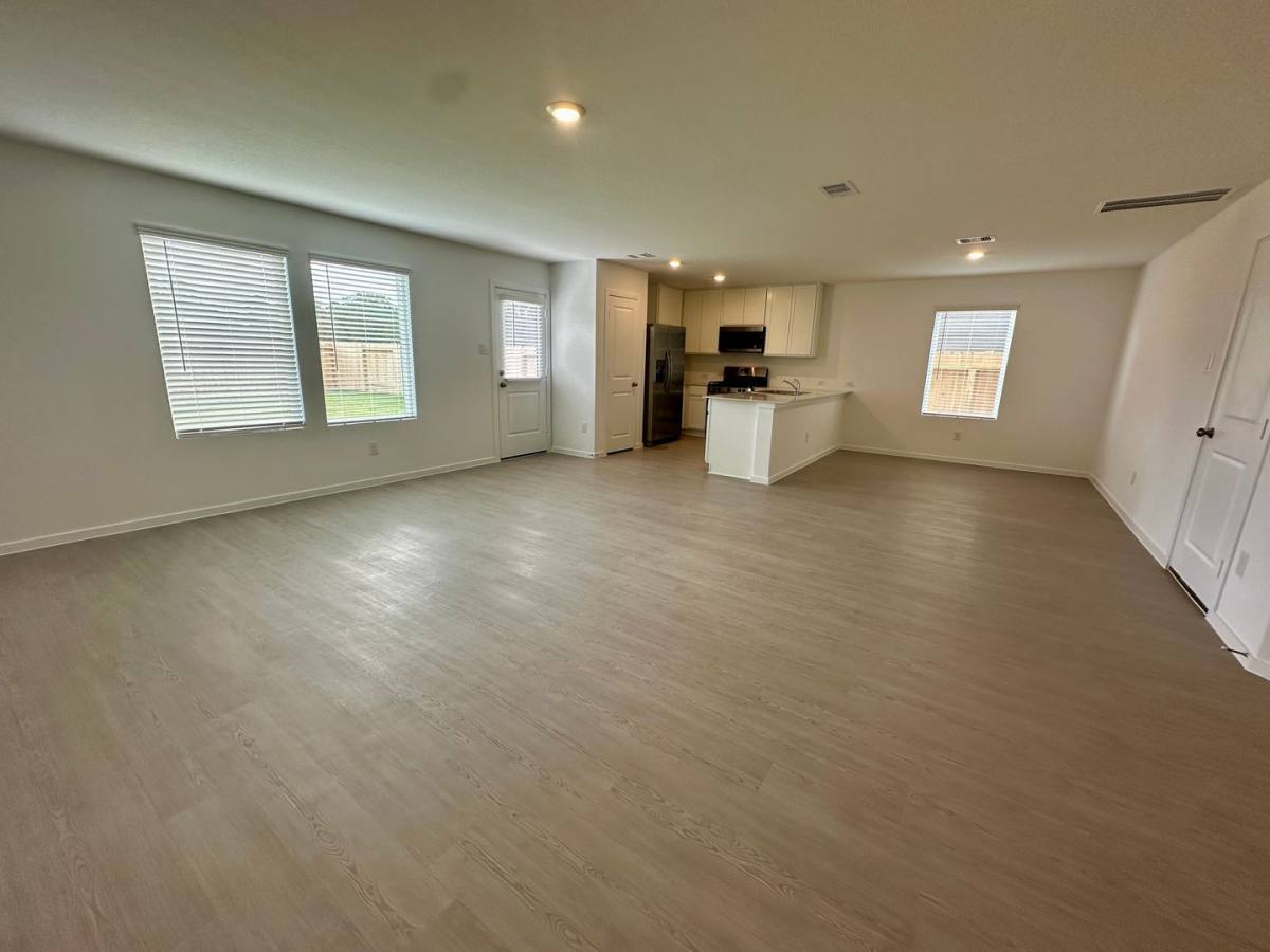 House for rent at 13310 Rayhill Dr, Conroe, TX 77303