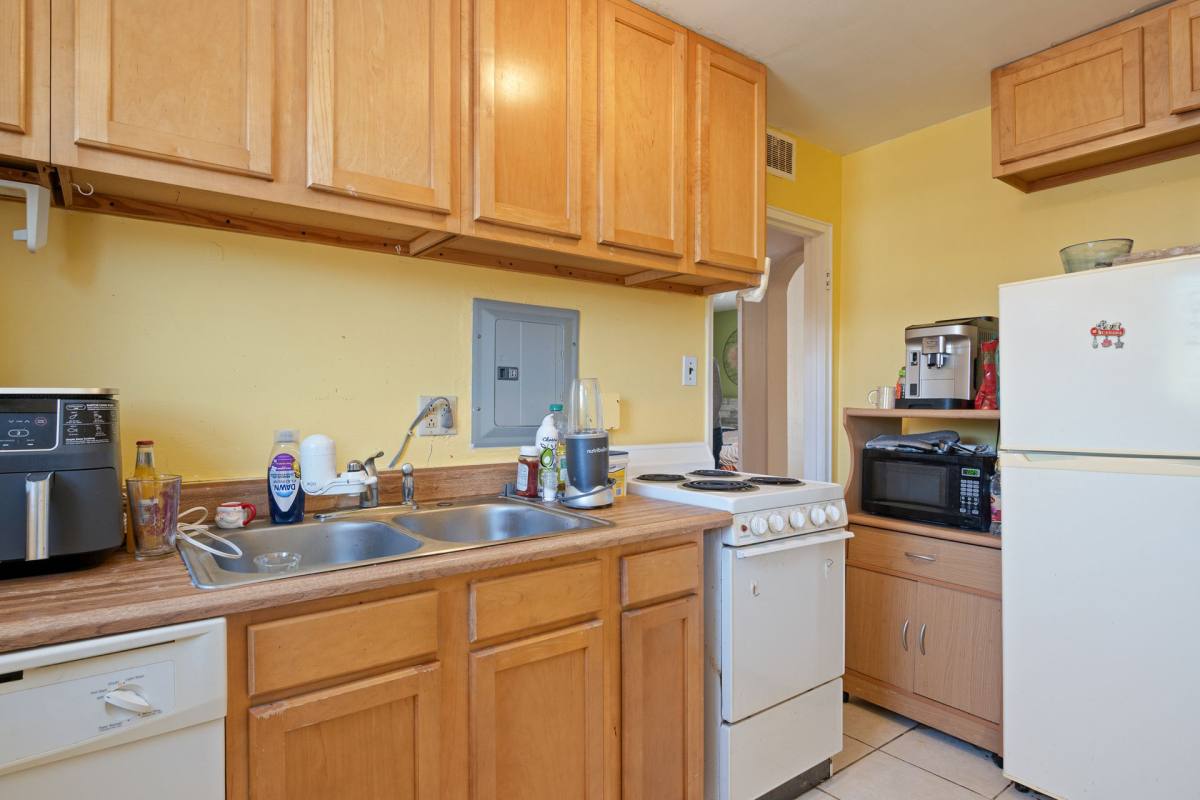 Apartment for rent at 705-713 S Main St, Blacksburg, VA 24060