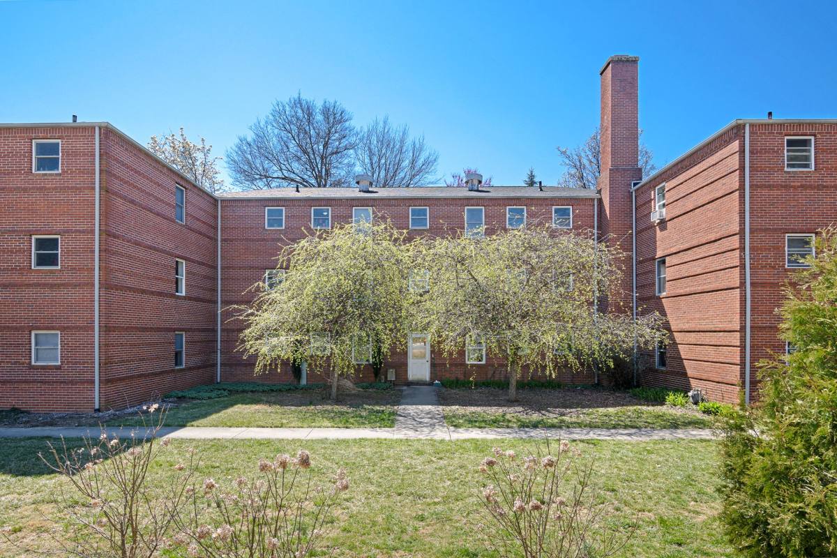 Apartment for rent at 705-713 S Main St, Blacksburg, VA 24060