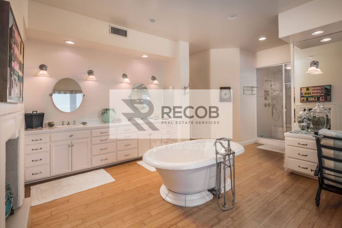 House for rent at 3335 Caminito Daniella, Del Mar, CA 92014