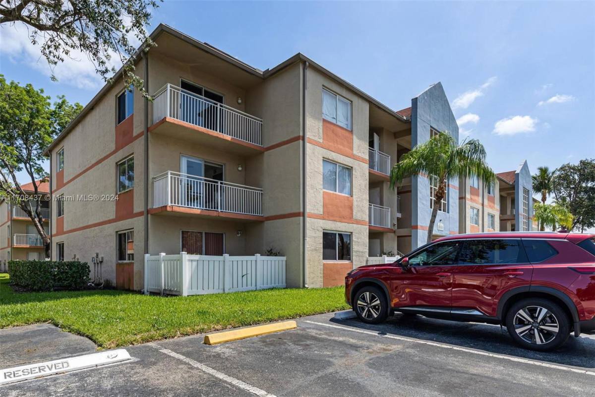 18310 NW 57th Ave #200, Hialeah, FL 33015 - Apartment For Rent - Image 2