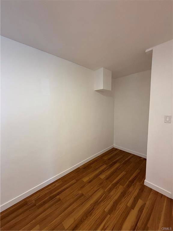 19148 Saticoy St, Reseda, CA 91335