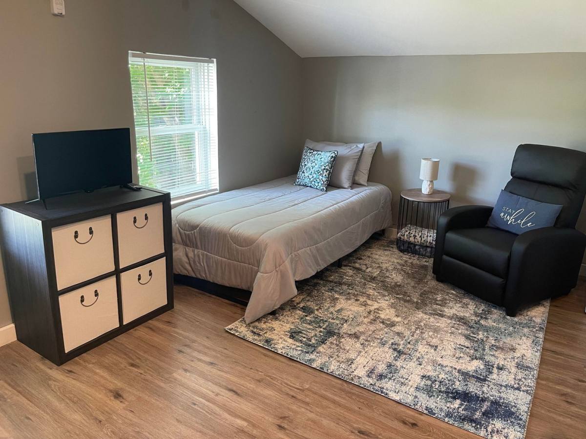 Apartment for rent at 36 Beal St #3, Norway, ME 04268
