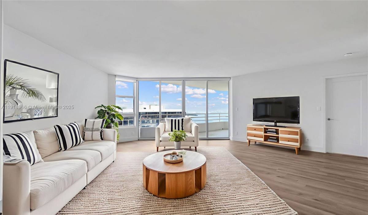 Apartment for rent at 555 NE 34th St, Miami, FL 33137