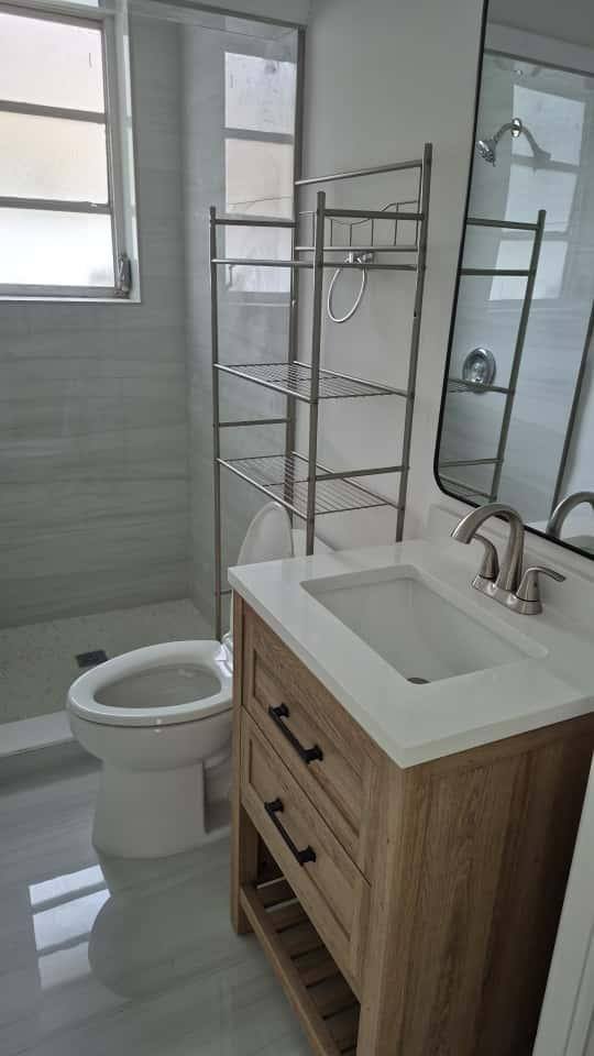 Apartment for rent at 133 SE 5th Ave #3, Delray Beach, FL 33483