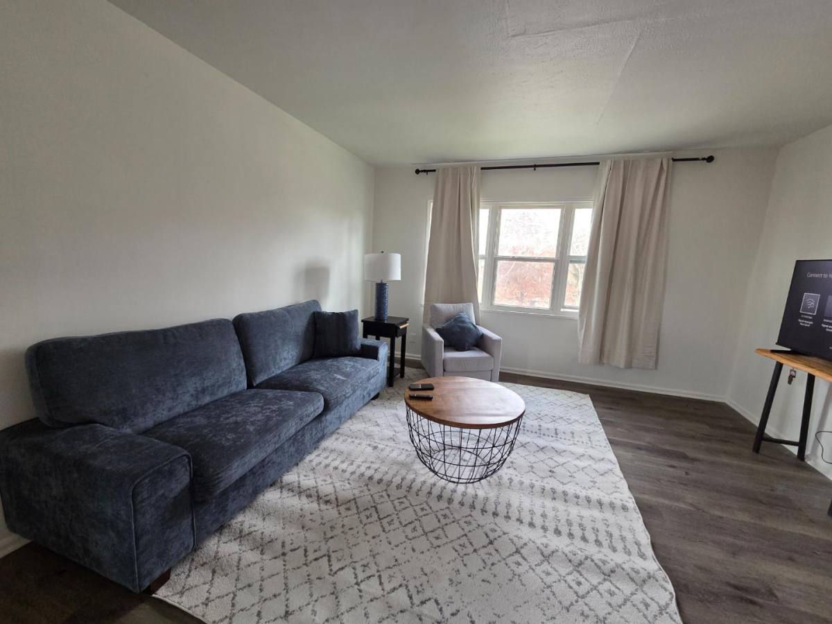 Apartment for rent at 3046 S Moreland Blvd #6, Cleveland, OH 44120