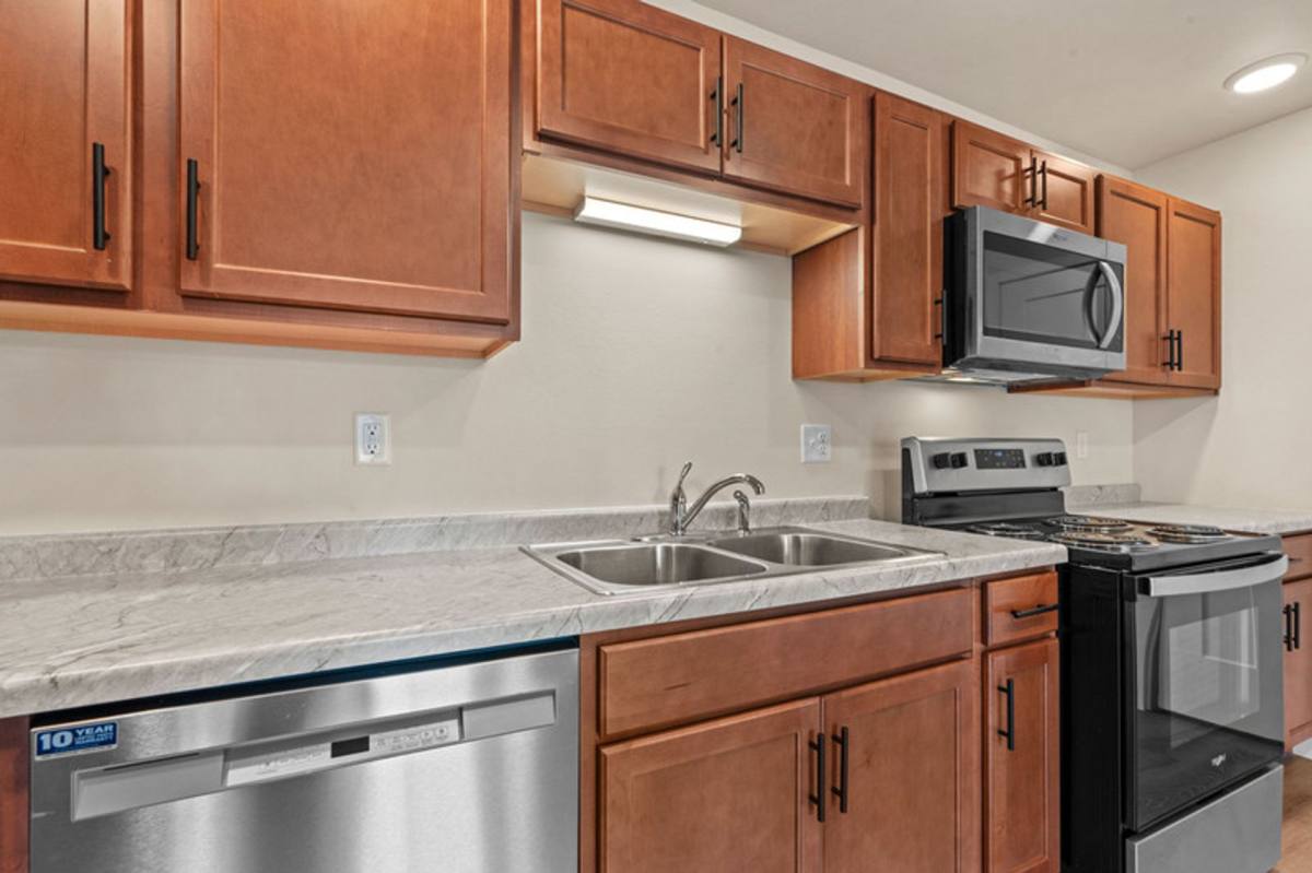 Apartment for rent at 1318 Stone Ridge Rd, Waupaca, WI 54981
