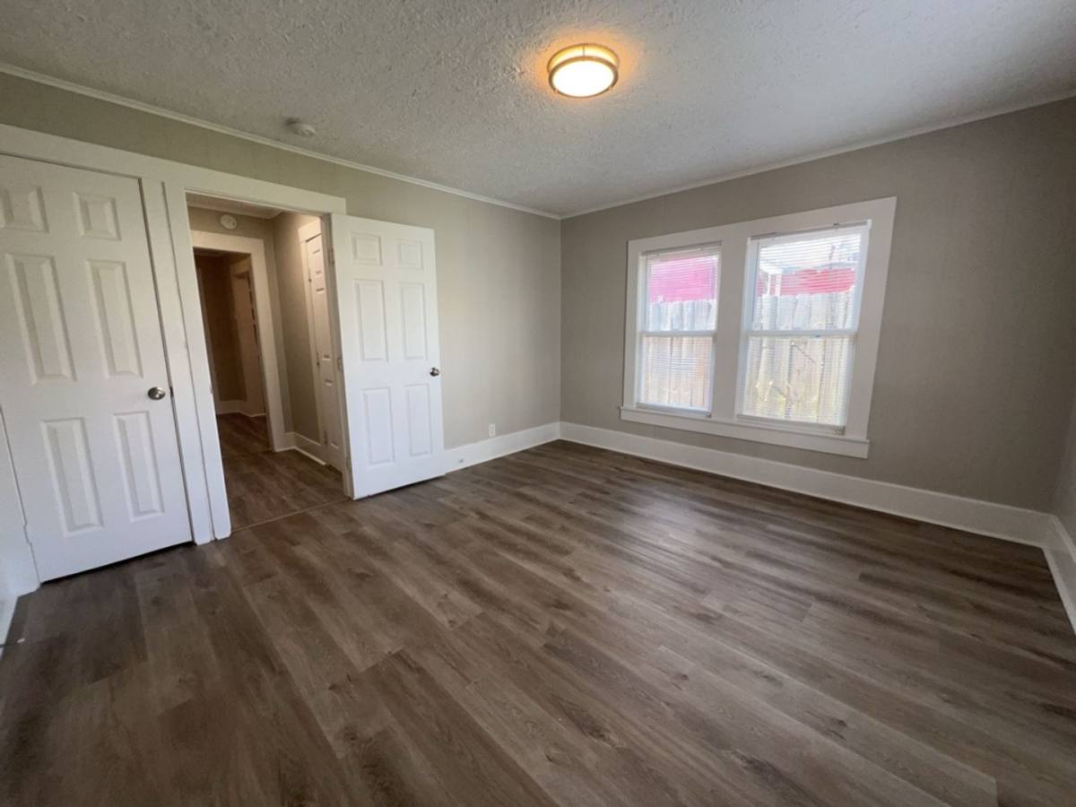 6915 Ave L, Houston, TX 77011 - Apartment For Rent - Image 9